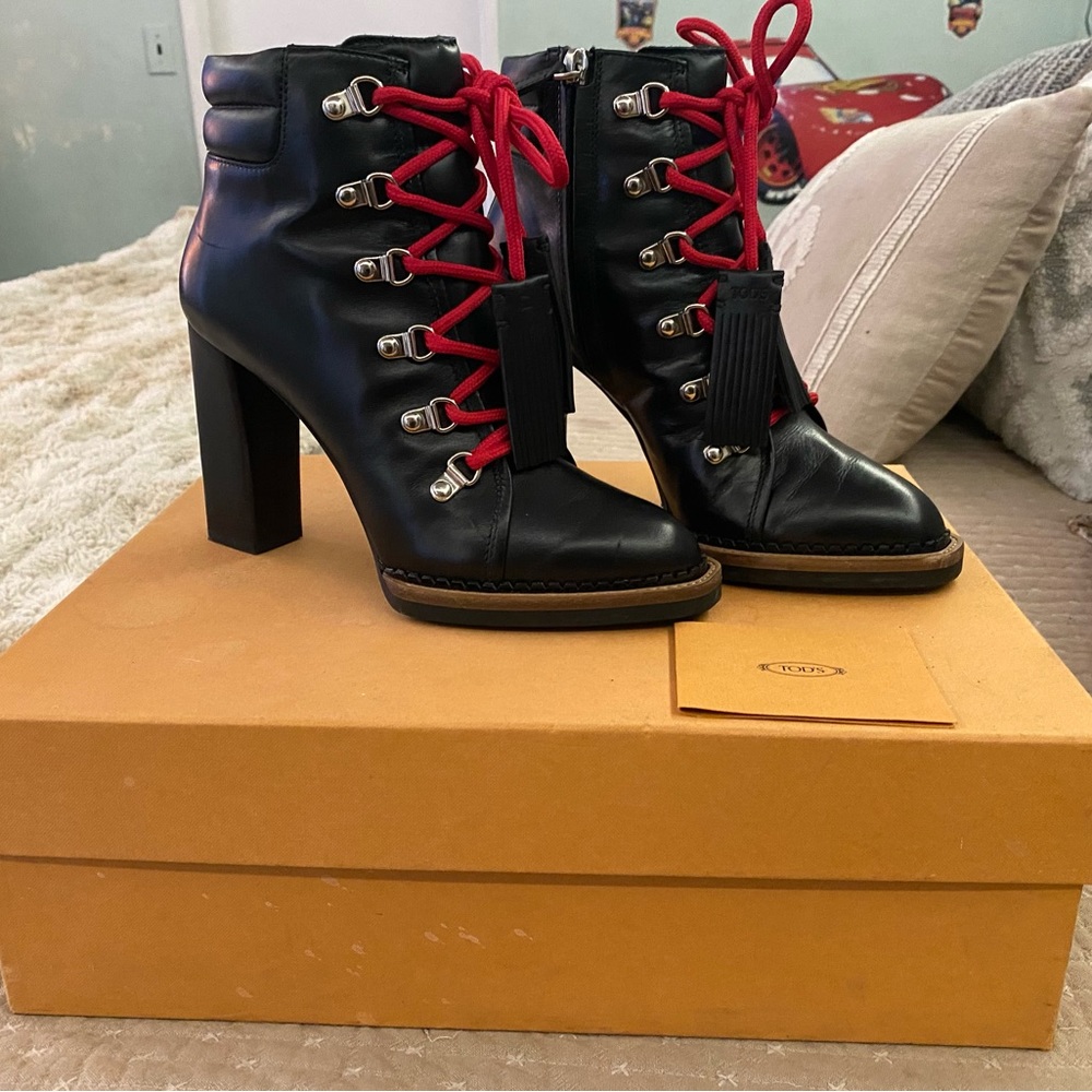 Brand new Tods great for holiday season